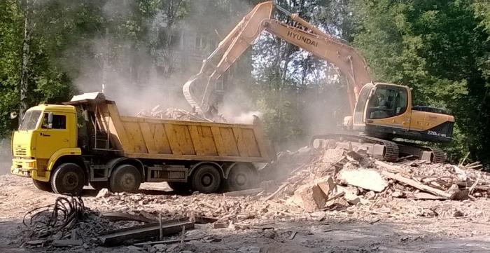 Вывоз бетонного боя и ЖБИ отходов в Отрадном от ПроМусор, цена от 2935 руб., утилизация и переработка