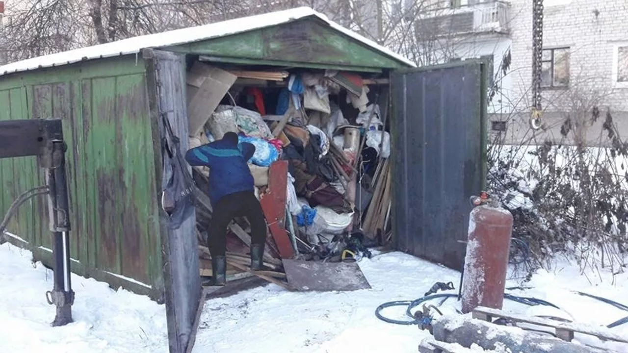 Вывоз мусора из гаража с гарантией чистоты в Отрадном в октябре